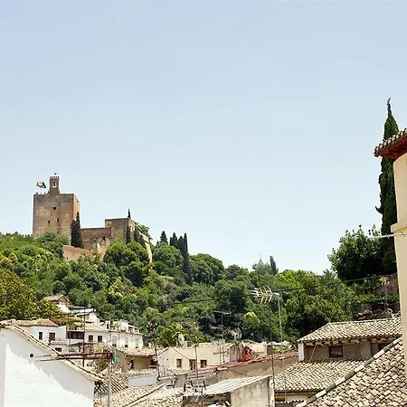 Hotel Monjas Del Carmen 3*