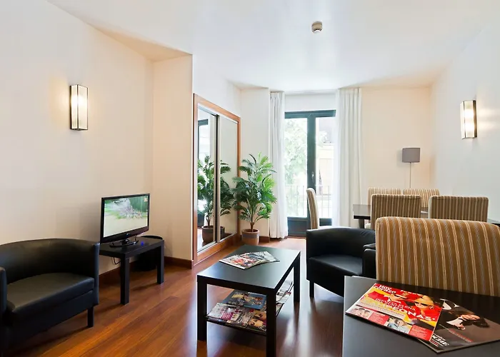 Monjas Del Carmen 3*